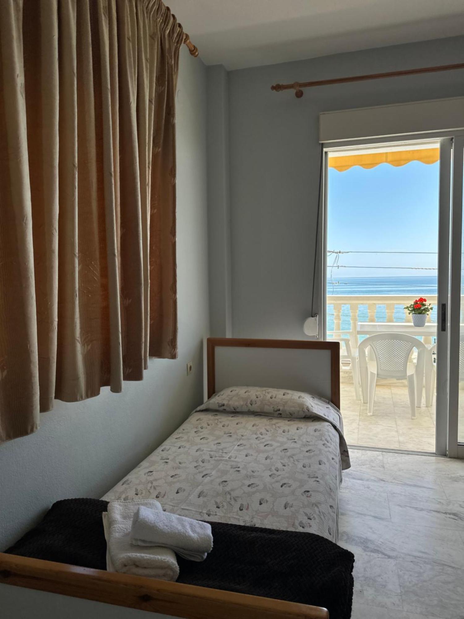 Olympic Beach Rooms Olympiakí Aktí Quarto foto